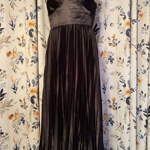 Elegant Black Evening Dress Size 8 W/ Pleats NWT